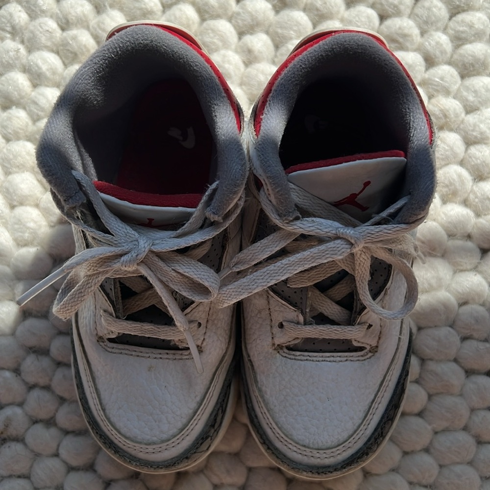 JORDANS NIKE AIR JORDAN 3 Cardinal HI TOPS Basketball Shoes Little Kid size 9C - Picture 6 of 11